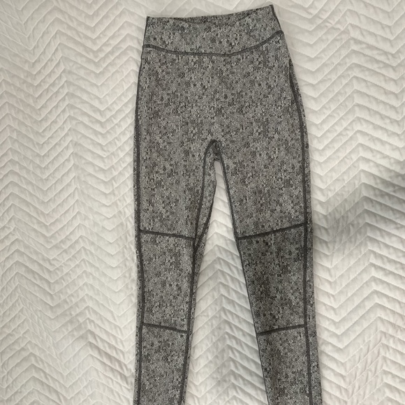 Gymshark Leggings - Picture 1 of 3